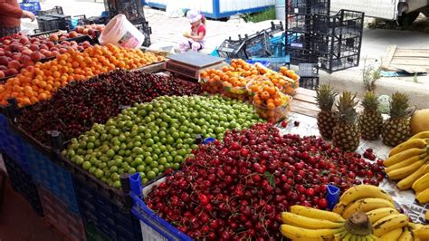 belek saturday market.